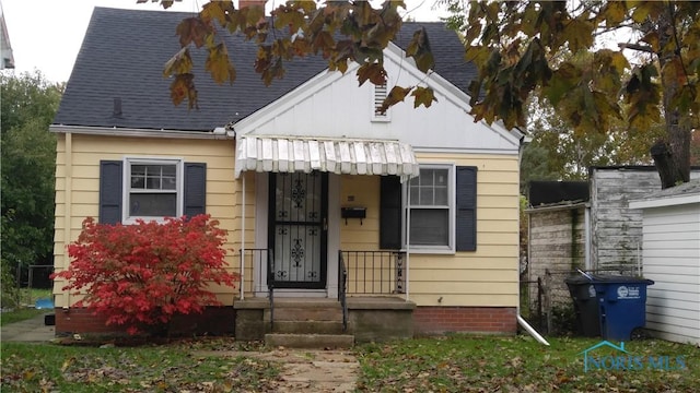 view of front of house