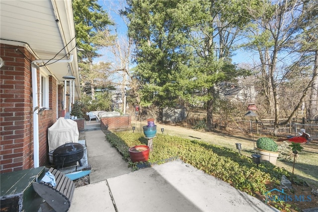 view of yard featuring a patio and an outdoor hangout area