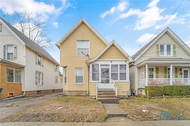 view of front of home