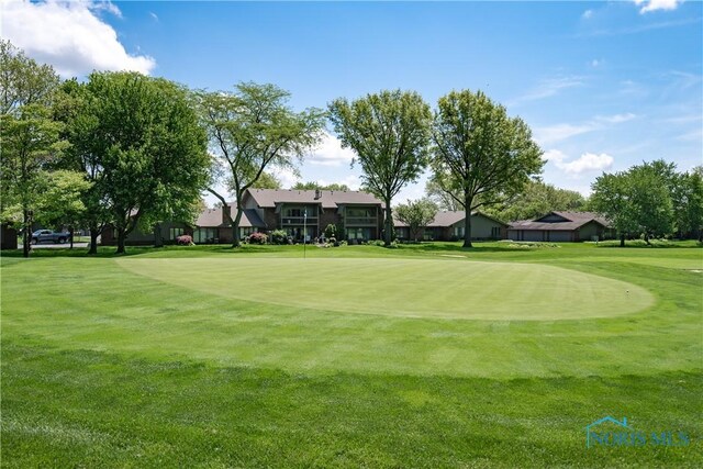 29620 Gleneagles Rd Unit C, Perrysburg, OH 43551 - surrounding community with a yard, golf course view, and a residential view