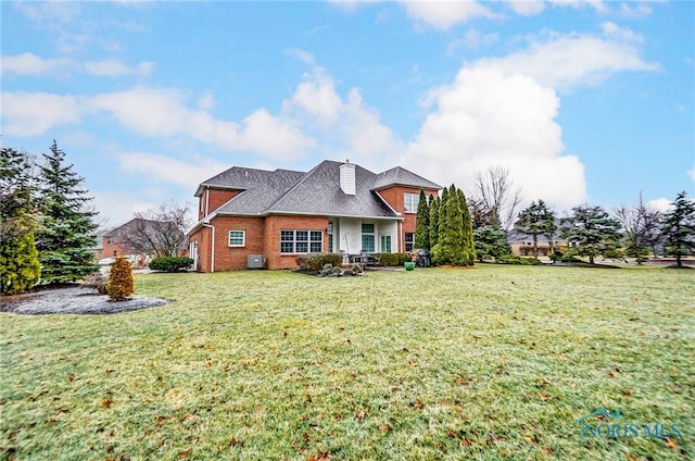 exterior space with a front yard