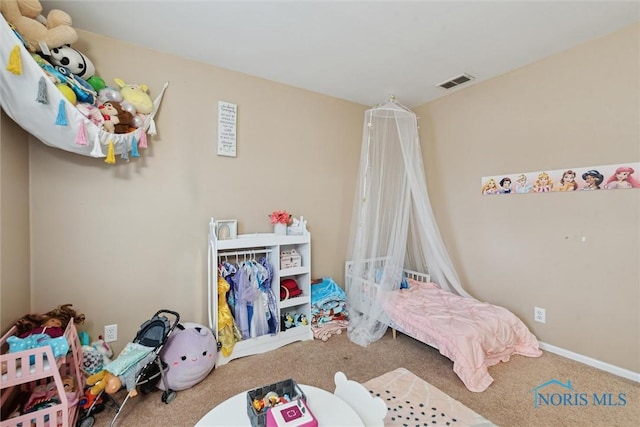 view of carpeted bedroom