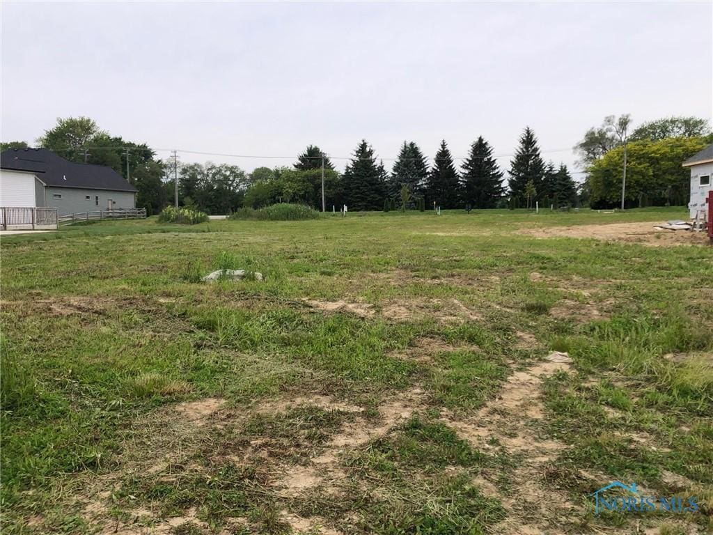 5612 Olive Tree Ln, Monclova, OH 43542