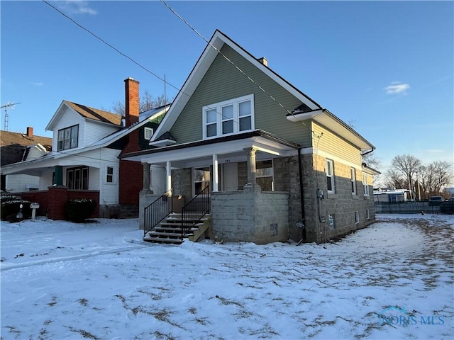 view of front of property with covered porch