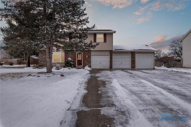 view of front facade with a garage