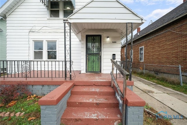 view of entrance to property