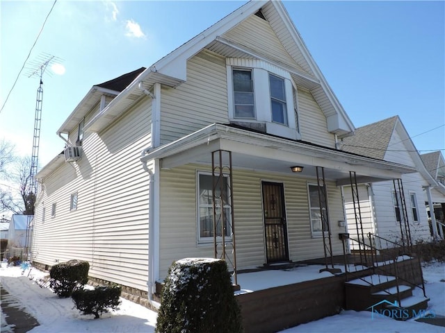 view of front of house featuring a porch