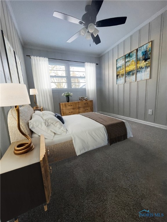 bedroom featuring carpet, crown molding, and ceiling fan