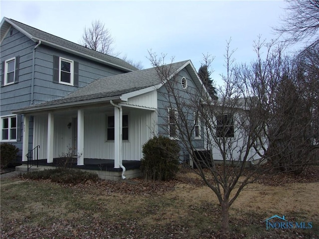 Listing photo 2 for 652 W Fremont St, Fostoria OH 44830