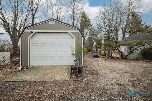 view of detached garage
