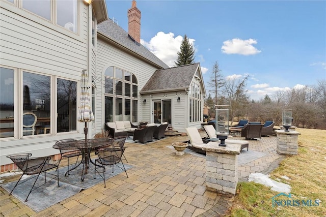 view of patio with an outdoor hangout area