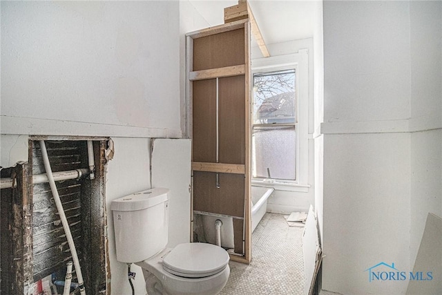2618 Collingwood Blvd, Toledo, OH 43610 - bathroom featuring toilet and a healthy amount of sunlight