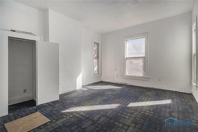 2618 Collingwood Blvd, Toledo, OH 43610 - spare room with a barn door