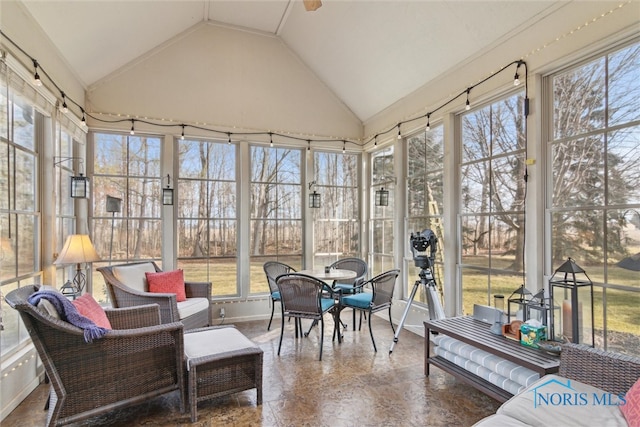 sunroom with vaulted ceiling