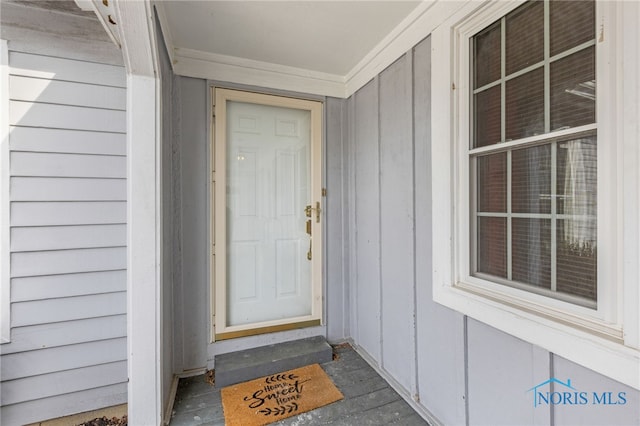 view of doorway to property