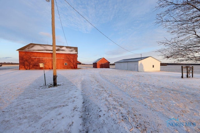 exterior space with an outbuilding