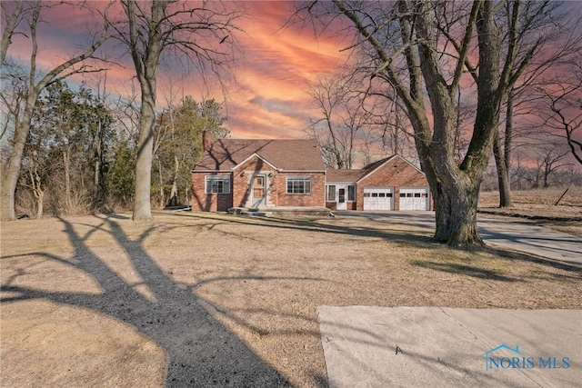 view of front of house with brick siding