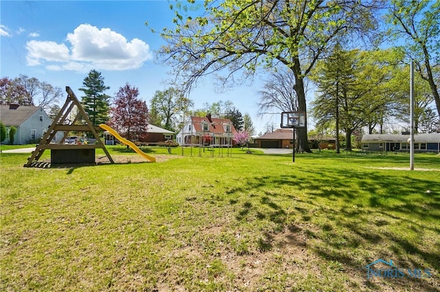view of yard featuring a playground