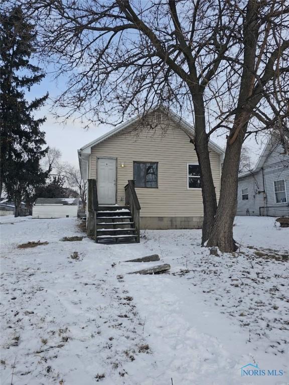 view of front of home