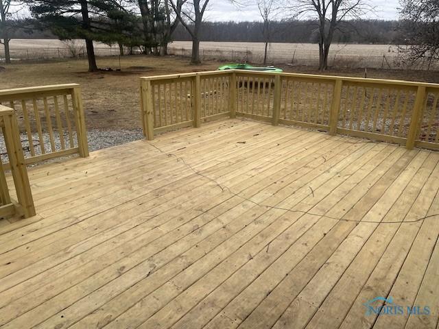 deck with fence