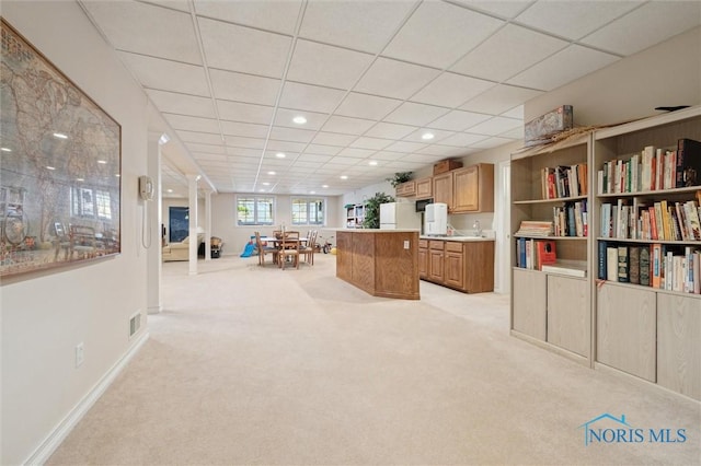 office area with visible vents, light carpet, a drop ceiling, recessed lighting, and baseboards