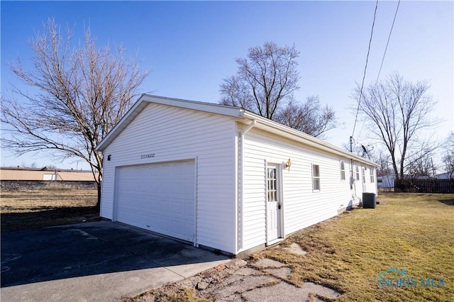 view of detached garage