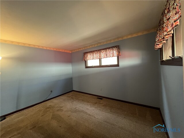 657 N Sandusky St, Tiffin, OH 44883 - photo 18
