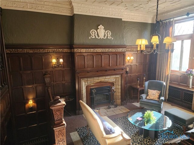 living area featuring an inviting chandelier