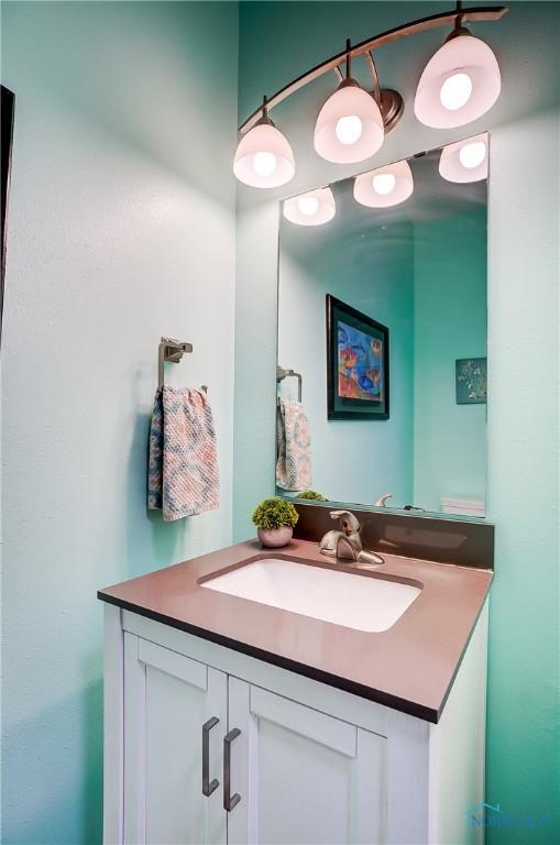 7221 Apache Trl, Holland, OH 43528 - bathroom with vanity