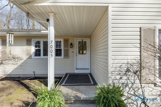 view of property entrance