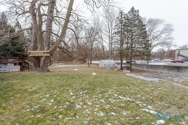 view of yard with fence