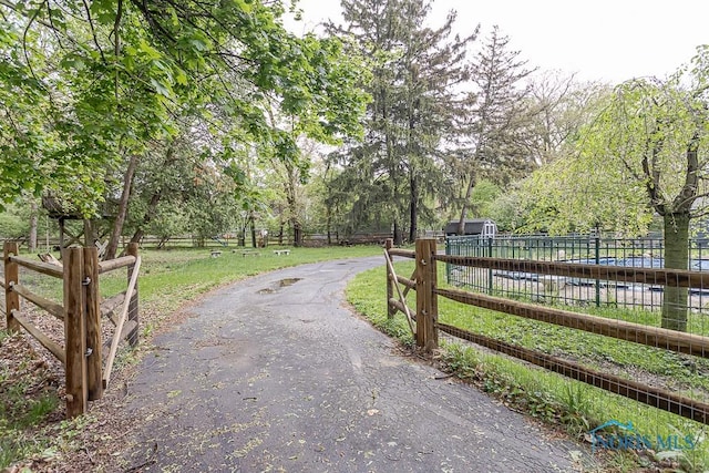 121 Eagle Point Dr, Rossford, OH 43460 - view of street