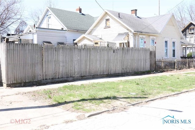 1142 Page St, Toledo, OH 43608 - view of property exterior