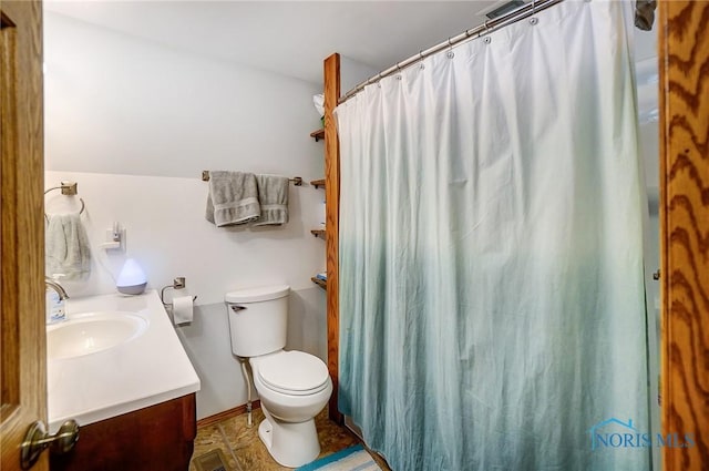 406 N Main St, Continental, OH 45831 - full bathroom with visible vents, toilet, curtained shower, and vanity