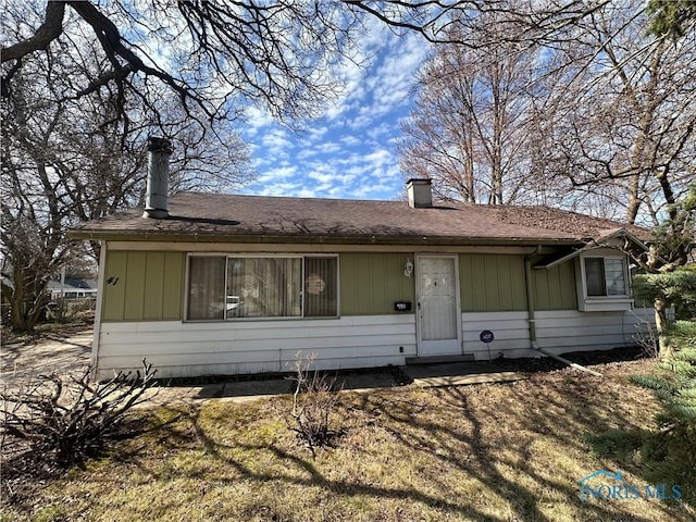 41 Dickens Dr, Toledo, OH 43607 - ranch-style home featuring a chimney