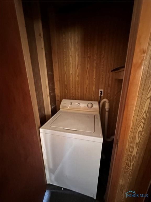 41 Dickens Dr, Toledo, OH 43607 - washroom with washer / clothes dryer, laundry area, and wood walls