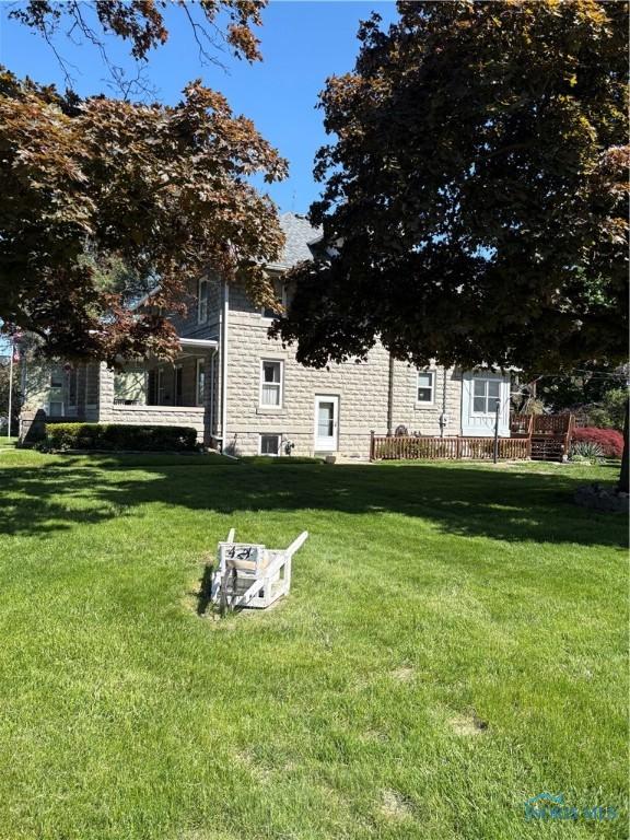 421 Farnsworth Rd, Waterville, OH 43566 - view of green lawn