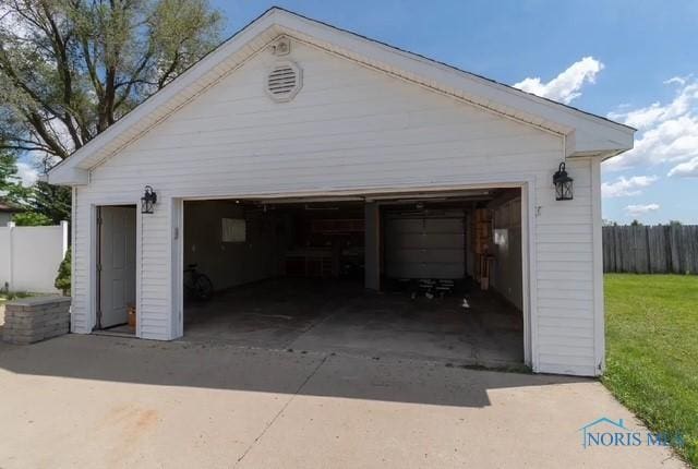 3844 Washburn Rd, Berkey, OH 43504 - view of detached garage