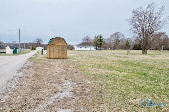 314 Caldwell St, Bradner, OH 43406 - view of green lawn