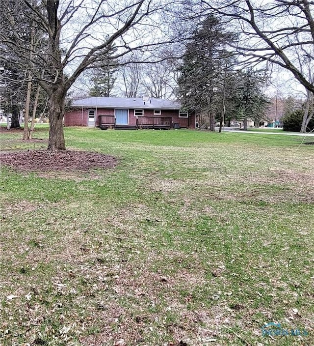 354 N River Rd, Waterville, OH 43566 - view of yard