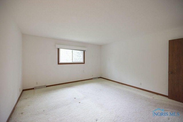 5644 Greenridge Dr Unit 5644, Toledo, OH 43615 - unfurnished room featuring carpet flooring and baseboards