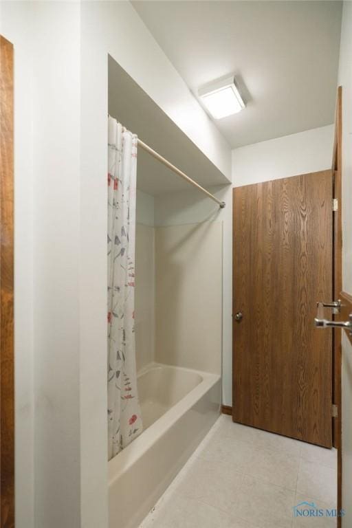 5644 Greenridge Dr Unit 5644, Toledo, OH 43615 - full bathroom with shower / bathtub combination with curtain and tile patterned flooring