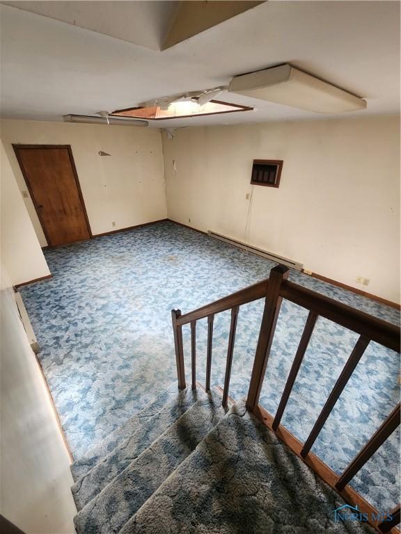 825 Park St, Findlay, OH 45840 - view of carpeted empty room