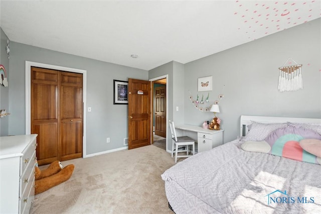3011 Heather Downs Dr, Findlay, OH 45840 - bedroom with light carpet and baseboards