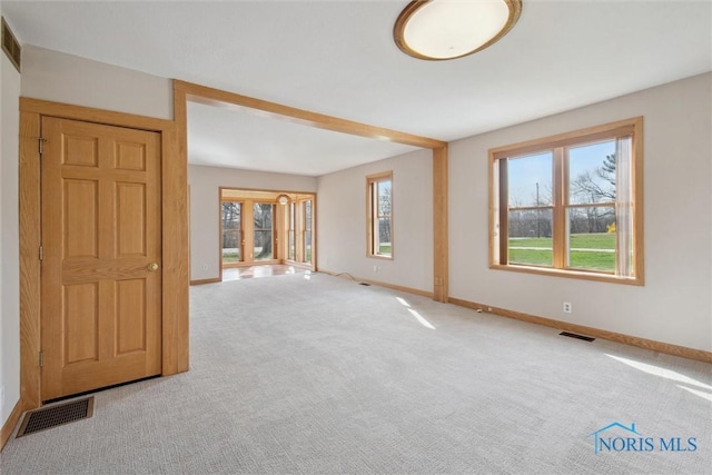 371 Canal Rd, Waterville, OH 43566 - unfurnished room with baseboards, carpet, and visible vents