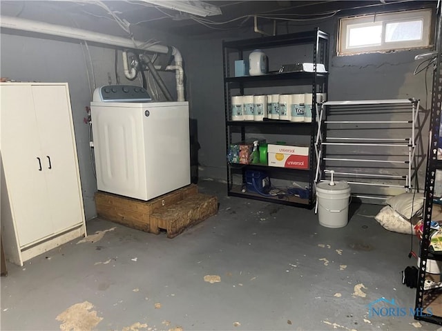 below grade area with washer / clothes dryer