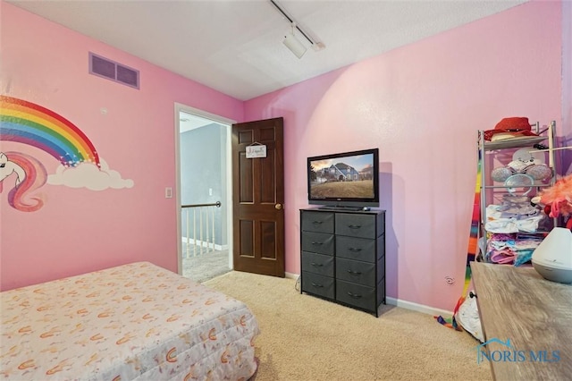 7106 Country Creek Rd, Maumee, OH 43537 - carpeted bedroom with baseboards