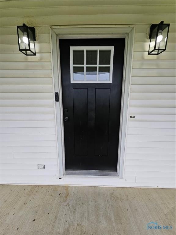 10308 Dowling Rd, Perrysburg, OH 43551 - view of entrance to property