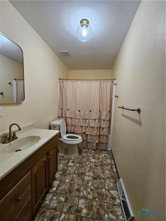 10308 Dowling Rd, Perrysburg, OH 43551 - bathroom with vanity, toilet, and shower / bathtub combination with curtain