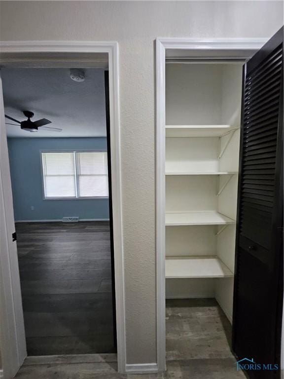 10308 Dowling Rd, Perrysburg, OH 43551 - view of closet